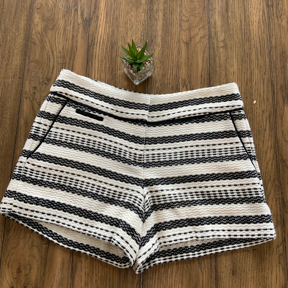 LOFT Black and White Striped Textured Women's Shorts